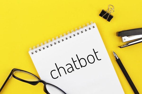 Quels sont les avantages d'un chatbot GPT pour un hôtel ?